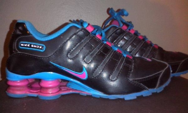 NIKE SHOX FEMININO