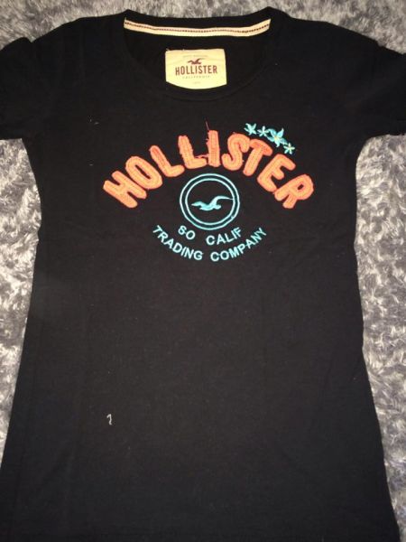 BABY LOOK HOLLISTER