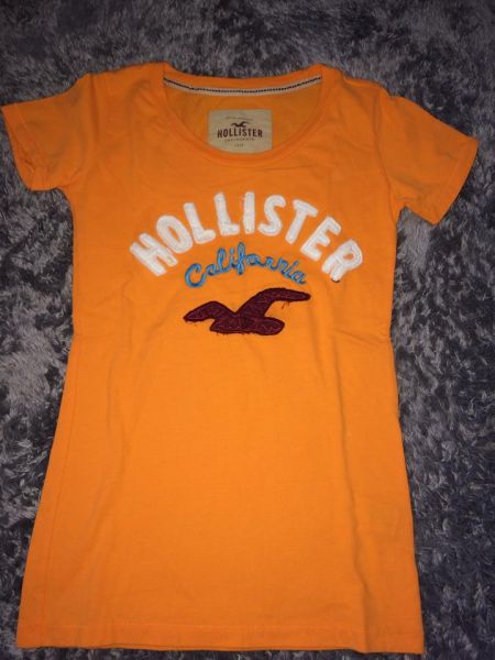 BABY LOOK HOLLISTER